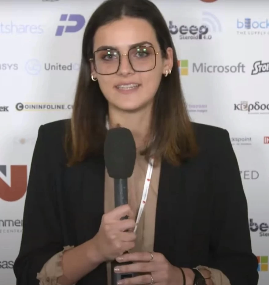 αγγελίνα τερλάκη