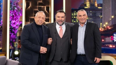 The 2Night Show: Ένα «αταίριαστο» δίδυμο απόψε (5/3) στον Γρηγόρη Αρναούτογλου