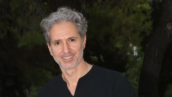 Δημήτρης Κόκοτας: Για 10η ημέρα διασωληνωμένος - Πότε θα γίνει νέα προσπάθεια να τον ξυπνήσουν;