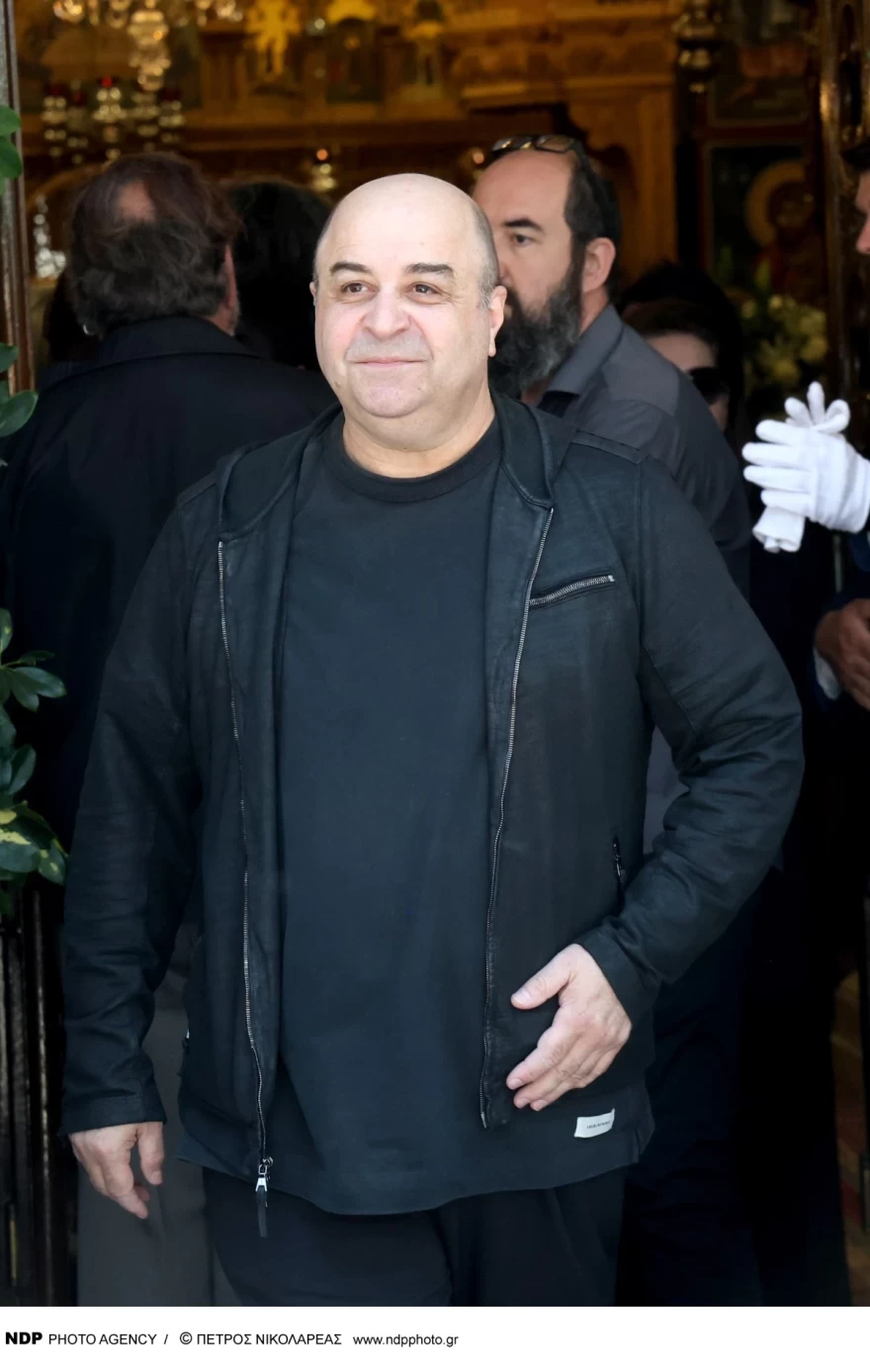 Κηδεία Γιώργου Καραγιάννη Μάρκος Σεφερλής