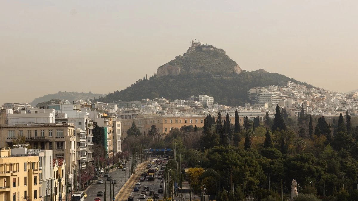 Καιρός 7/4: Βροχές σε κάποιες περιοχές της Ελλάδας - Μικρή άνοδος στη θερμοκρασία