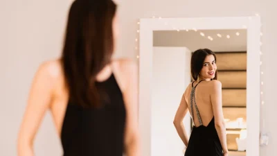 4 τελευταίες τάσεις στα βραδινά φορέματα που πρέπει να ξέρεις