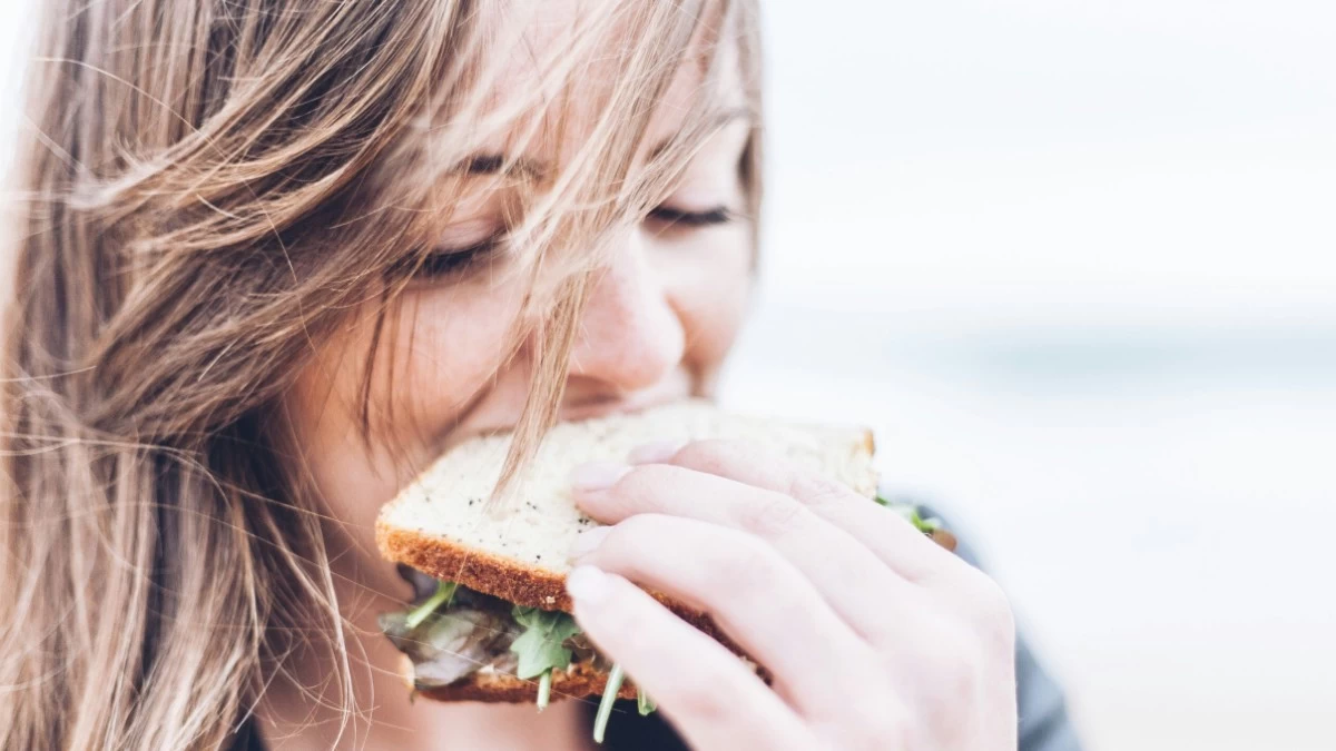 Μήπως πεινάς συνέχεια; Μπορείς να κατηγορήσεις το ζωδιό σου γι' αυτό, ειδικά εάν ανήκεις σε ένα από αυτά τα 3