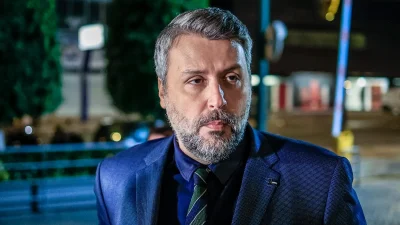 Συγκλονίζει ο Γιάννης Καλλιάνος: «Ακρωτηρίασαν τον πατέρα μου μέσα σε ένα απλό δωμάτιο»