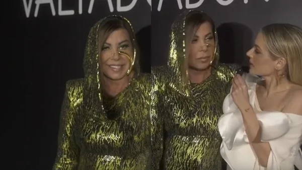 Άντζελα Δημητρίου: Η πρώτη δημόσια εμφάνιση μετά τον θάνατο της μητέρας της - Με πράσινο αστραφτερό φόρεμα και χρυσό σκουλαρίκι στη μύτη