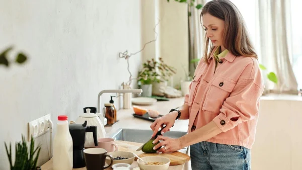 Αβοκάντο: Ανακάλυψε τα πολύτιμα οφέλη του για την υγεία και την επιδερμίδα σου αλλά & πώς να το εντάξεις στη διατροφή σου!