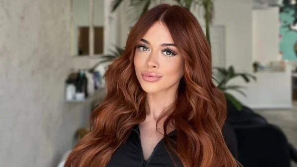 Cowboy Copper: Αυτή είναι η top απόχρωση που θα σε κάνει να βάψεις τα μαλλιά σου χάλκινα!