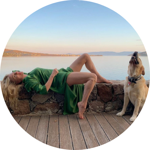 Σμαράγδα Καρύδη στην Αίγινα