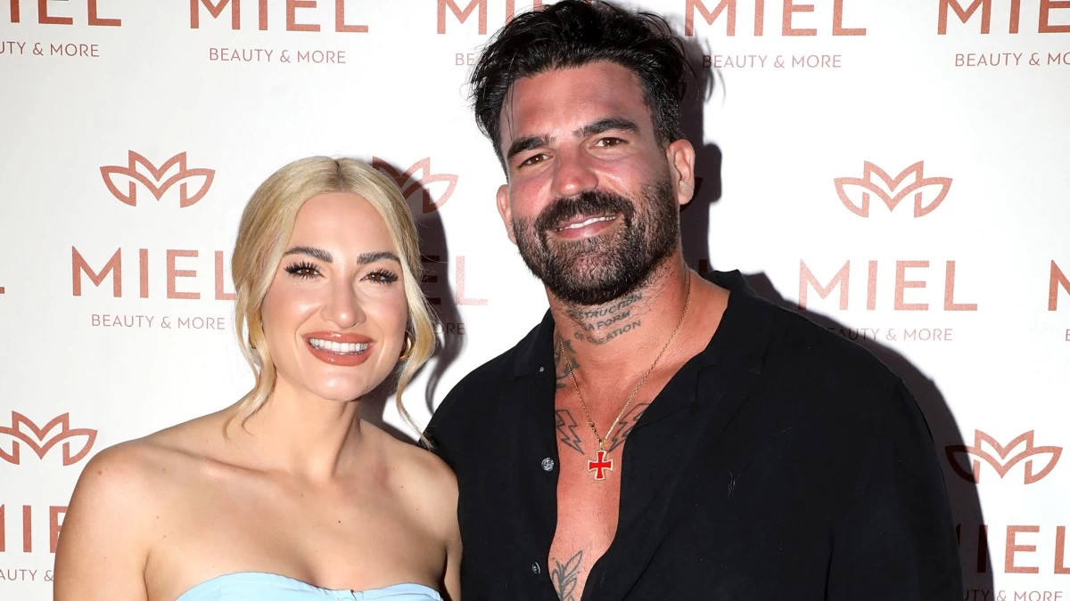 Δημήτρης Αλεξάνδρου – Αμηχανία στον αέρα με την πρόταση γάμου στην Ιωάννα Τούνη: «Δεν με αφήνει η μητέρα μου να παντρευτώ»