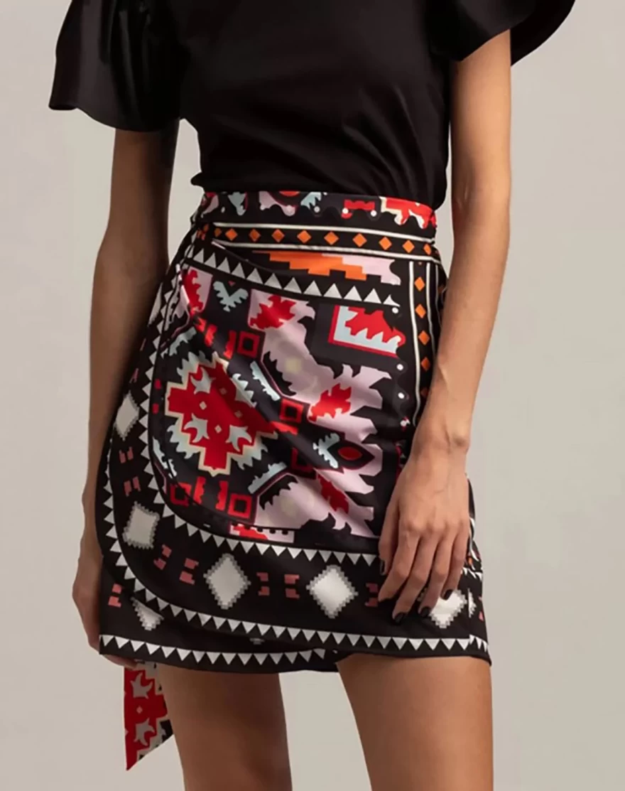 φούστα εμπριμέ favela.gr