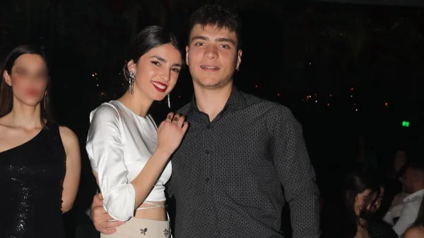 Η Γη της Ελιάς - Η Ιφιγένεια Τζόλα αποχαιρετά τον «Φίλιππο»: «Αχ κορώνι μου...»