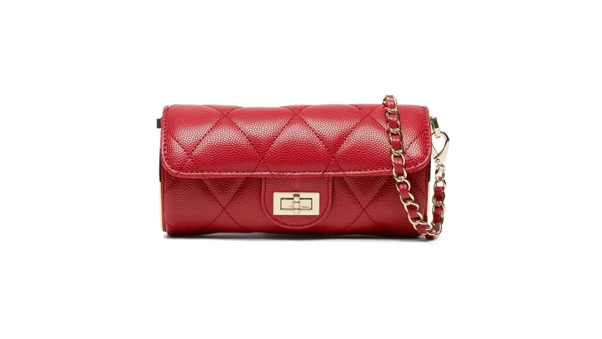 κόκκινη τσάντα