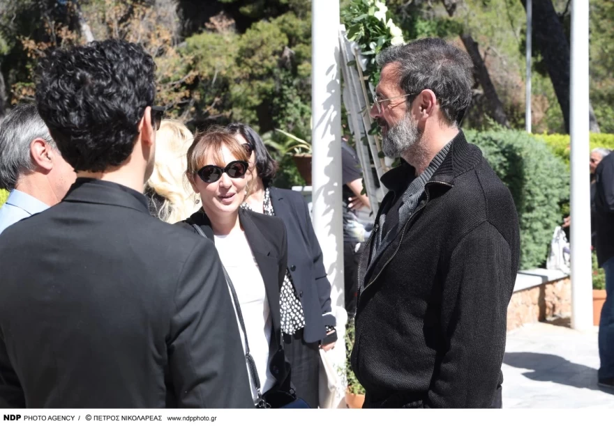 Κηδεία Γιώργου Καραγιάννη Λεωνίδας Κακούρης