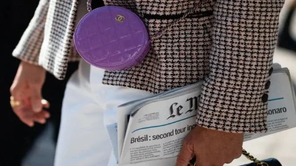 Με αυτό το παντελόνι από τα Μango θα ξεχάσεις για λίγο το τζιν - Κοστίζει μόνο 19,99 ευρώ