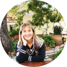  Μάρα Ζαχαρέα στα Τρίκαλα Κορινθίας