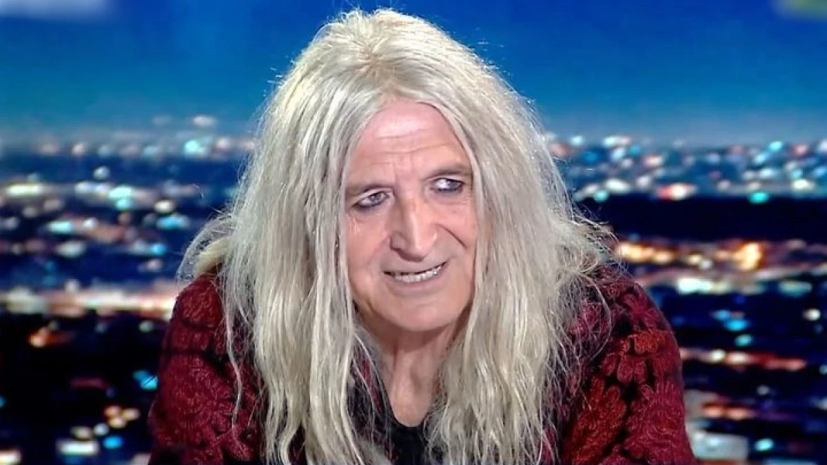 Νίκος Καρβέλας για την θρησκεία: «Είναι ό,τι πιο κατάπτυστο υπάρχει! Ένα καλό έχουν κάνει...»