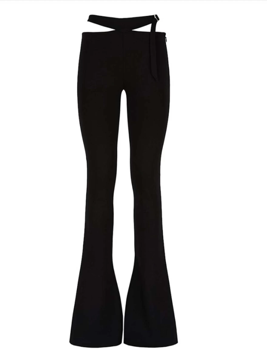 παντελόνι με κοψίματα