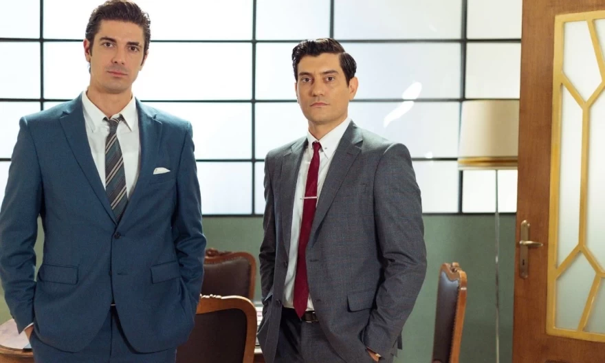  Ο παράδεισος των κυριών Ντίνος Σίμος