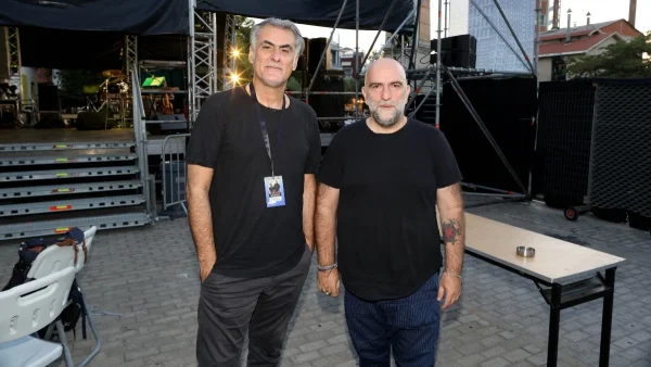 Πυξ Λαξ: «Ήμασταν άτακτα παιδιά σαν πιτσιρικάδες, ο Μάνος Ξυδούς μας πρόσεχε»