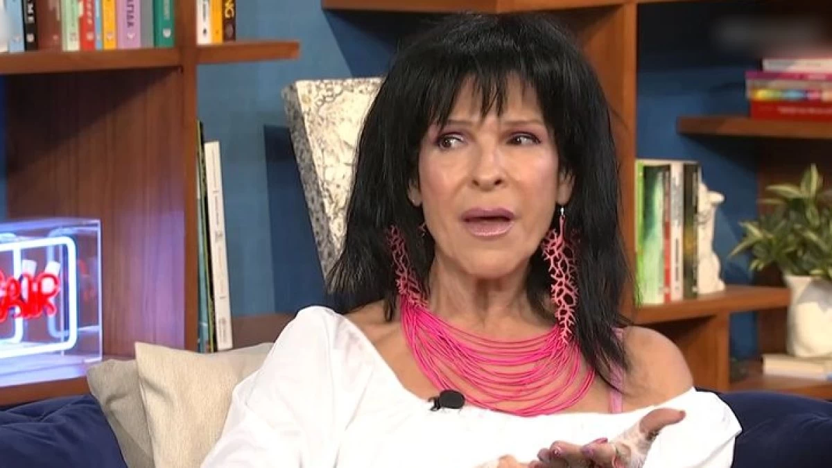 Σοφία Βόσσου: «Ο γιατρός μου είπε πως πεθαίνω, ήμουν 37 κιλά» - Η σχέση της σήμερα με Μικρούτσικο και Πανοπούλου