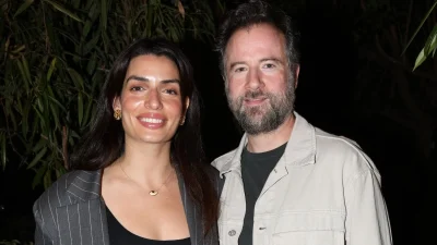 Τόνια Σωτηροπούλου: Τα ωραιότερα γενέθλια για την ηθοποιό – Με 4 τούρτες και τον Κωστή Μαραβέγια στο πλευρό της