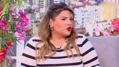 Δανάη Μπάρκα: «Με έχουν “σταυρώσει” στο παρελθόν, έλεγα “Παναγία μου, γιατί το ζω αυτό”»