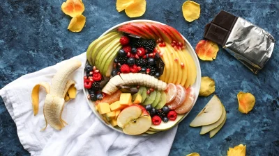 Αυτό το φρούτο θα σε βοηθήσει να ξεφουσκώσεις σε χρόνο dt - Και όχι δεν παχαίνει!