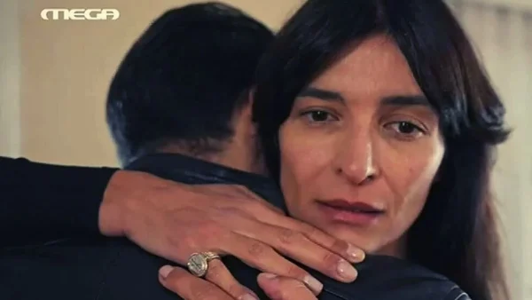 Η γη της ελιάς: Την πυροβολούν ξαφνικά - Το δώρο γάμου, η επανασύνδεση και η κρυφή διαθήκη