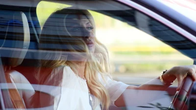 Ελένη Μενεγάκη: Ατύχημα στο πλοίο για Άνδρο - «Ήταν ο τελευταίος πάνω στη σκάλα, έχασε την ισορροπία του...»