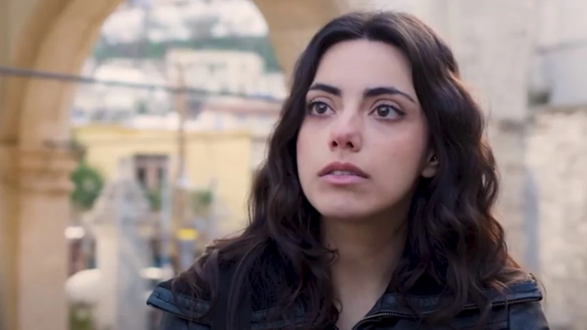 Η γη της ελιάς: Τέλος στο "θρίλερ" - Την συλλαμβάνουν μαζί με τον εραστή της για φόνο