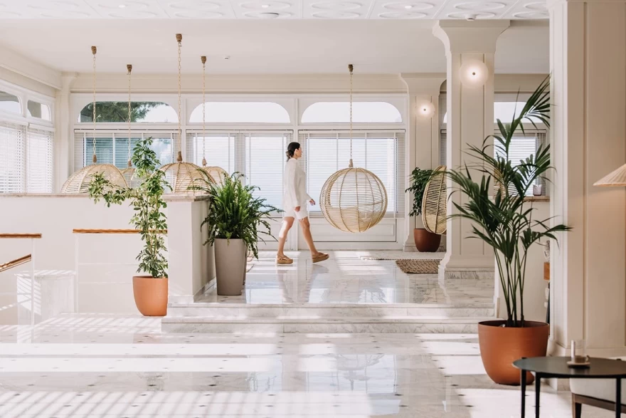 BrownHotel Χαλκίδα design