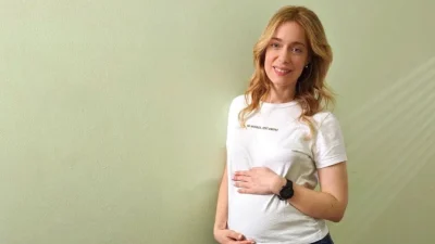 Εξιτήριο από το μαιευτήριο για την Ντάνη Γιαννακοπούλου - Η πρώτη φωτογραφία με την 6 ημερών κόρη της στο σπίτι