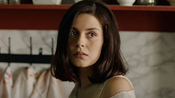 Ψυχοκόρες: Η Δεσποινιώ με σύφιλη - Κάνει έρωτα με τον Κοτρώτση!