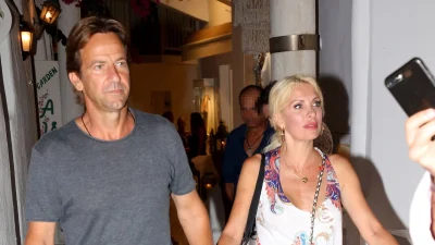 Ελένη Μενεγάκη - Ποζάρει μαζί με τον Μάκη Παντζόπουλο και την μικρή Μαρίνα: «Μαζί τους κάθε μέρα είναι γιορτή!»