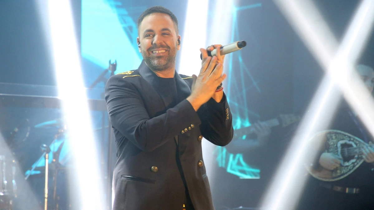 Γιώργος Γιαννιάς: Έκανε διακοπές με τα παιδιά του και βρέθηκε μπροστά σε καρχαρία