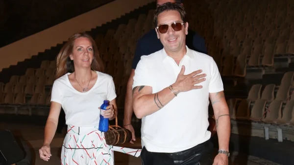 Γιώργος Μαζωνάκης: Προσπάθειες συμβιβασμού ανάμεσα στον τραγουδιστή και την αδελφή του, Βάσω