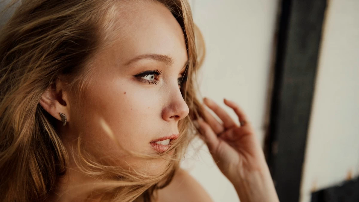 Τριχόπτωση: Με αυτό το έλαιο θα την αντιμετωπίσεις & θα ενισχύσεις τα μαλλιά σου με τον πιο φυσικό τρόπο!