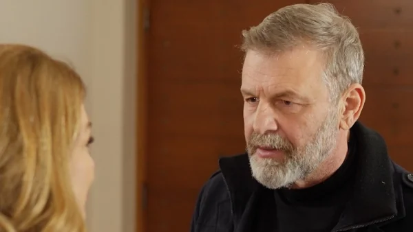 Η γη της ελιάς (19/5): «Εγώ σ' ερωτεύτηκα στ' αλήθεια κι εσύ έκανες την πλάκα σου» - Χωρίζουν και γυρίζει στην πρώην του ξανά...