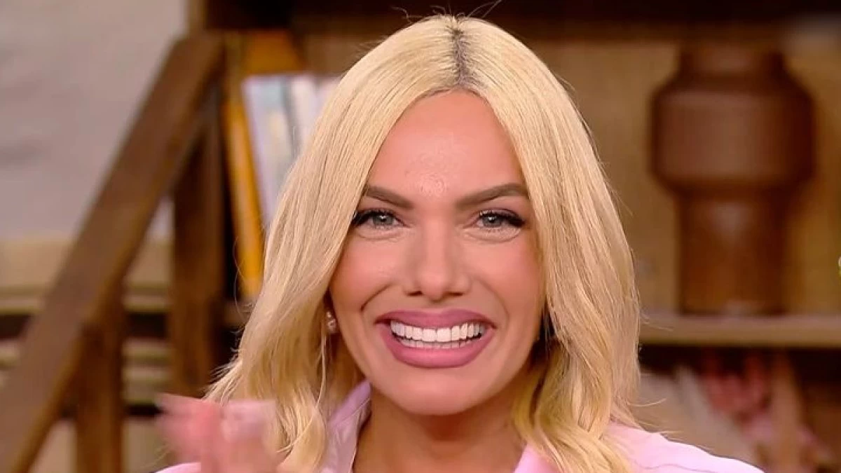 Ιωάννα Μαλέσκου: «Αναθεώρησα πολλά πράγματα από τότε που απέκτησα την κόρη μου» - Δείτε πώς γιόρτασε τα γενέθλιά της