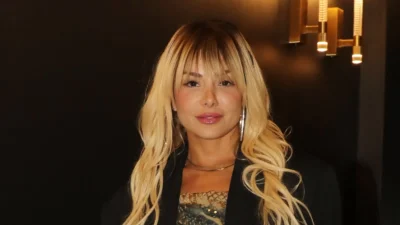 Ζόζεφιν: Ανανεωμένη με εντυπωσιακό φόρεμα στα μπουζούκια - Η πρώτη δημόσια εμφάνιση μετά τις φήμες χωρισμού με τον Νίνο