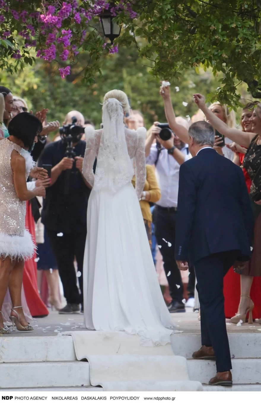 Κώστας Καραφώτης - Γάμος - Κάτια Μάνου - Νυφικό