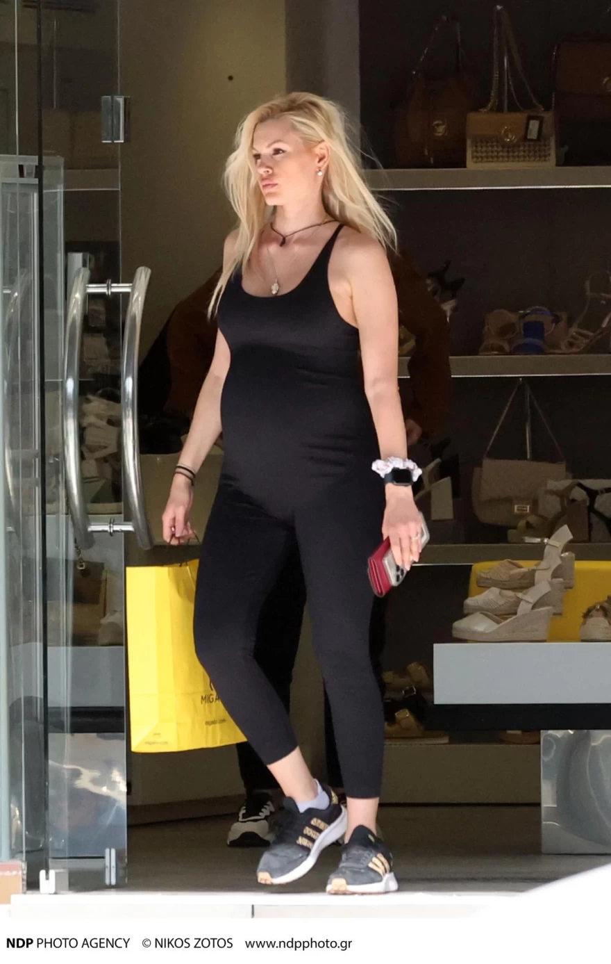 Βίκυ Κάβουρα - Ψώνια