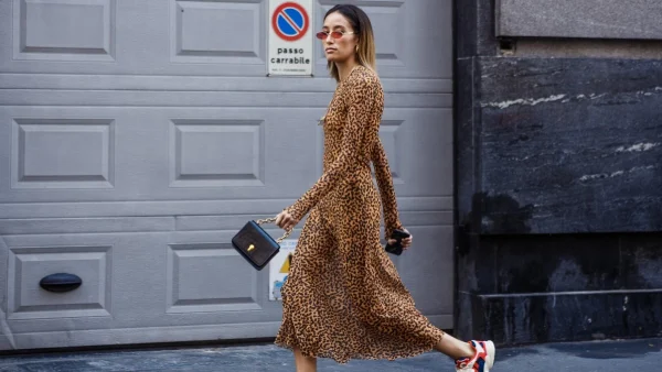 Ξαφνικά αυτά τα 4 cult fashion items κυριαρχούν στο street style