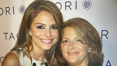 Μαρία Μενούνος – Συμπληρώνονται τρία χρόνια από τον θάνατο της μητέρας της: «Κρατάω τη μνήμη της ζωντανή»