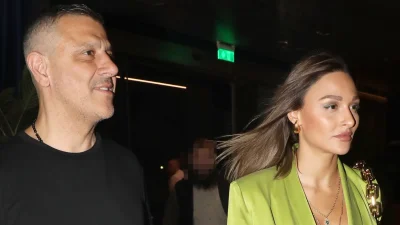 Ναυσικά Παναγιωτακοπούλου: Τα τρυφερά τετ α τετ με τον Κώστα Πηλαδάκη ενώ τους τραβούσε η κάμερα - Τα "έσπασαν" στα μπουζούκια