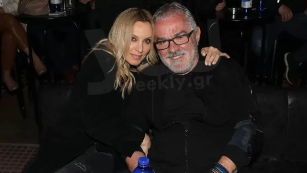 Πέγκυ Ζήνα - Γιώργος Λύρας: Η κόρη τους έχει μεγαλώσει πολύ - Πέρασε στο ύψος την τραγουδίστρια (Φωτογραφία)