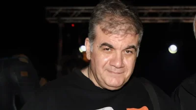 Δημήτρης Σταρόβας: Τι συμβαίνει στους διαδρόμους του νοσοκομείου που νοσηλεύεται