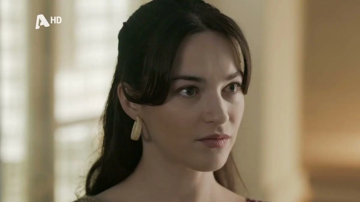 Ο Παράδεισος των Κυριών: Σούπερ αποκλειστικό - Ο Χρήστος σαπίζει στο ξύλο τη Στέλλα