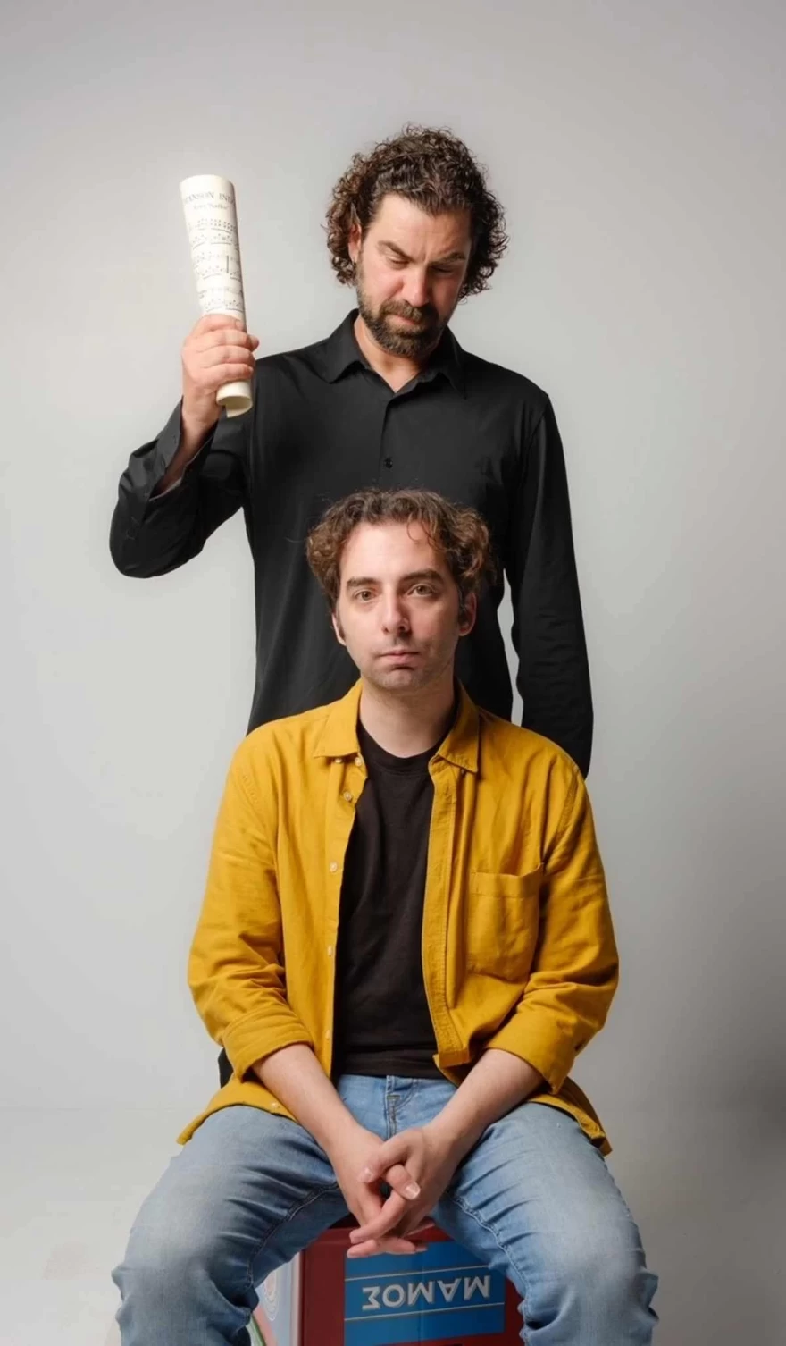 θεατρική παράσταση φουαγιέ