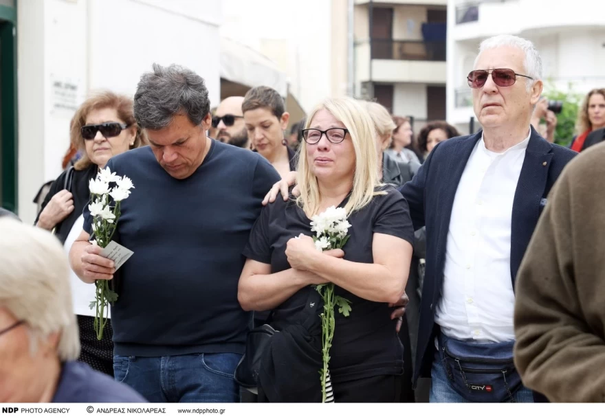 Κηδεία Άννας Παναγιωτοπούλου Μαριάννα Τουμασάτου